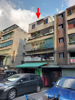【板橋採光公寓含頂樓加蓋】朝陽市場、64快速道**