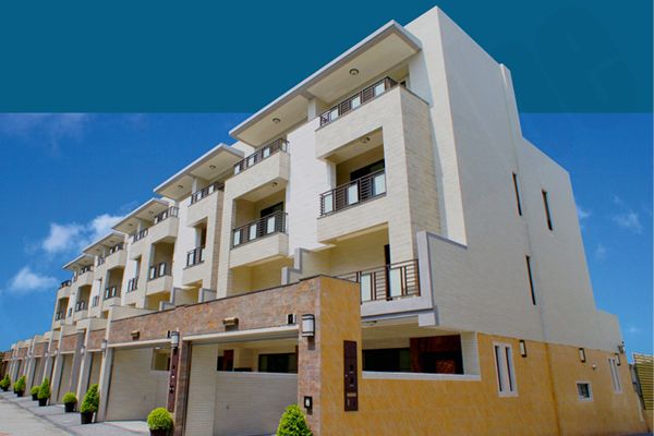 易聖哲學 易聖建設 完銷建案社區 台南房地王