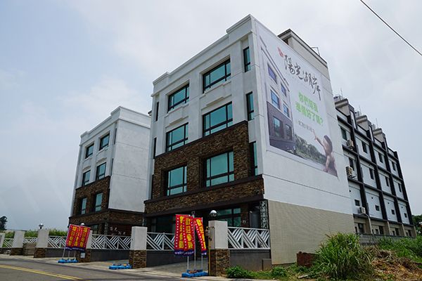 陽光湖岸 嘉義新成屋