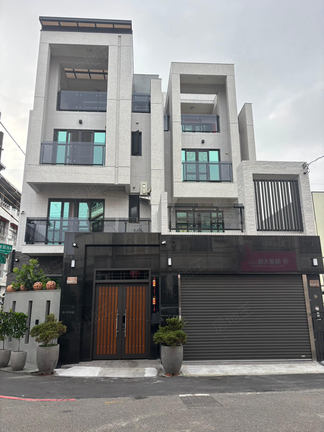 建國路透天