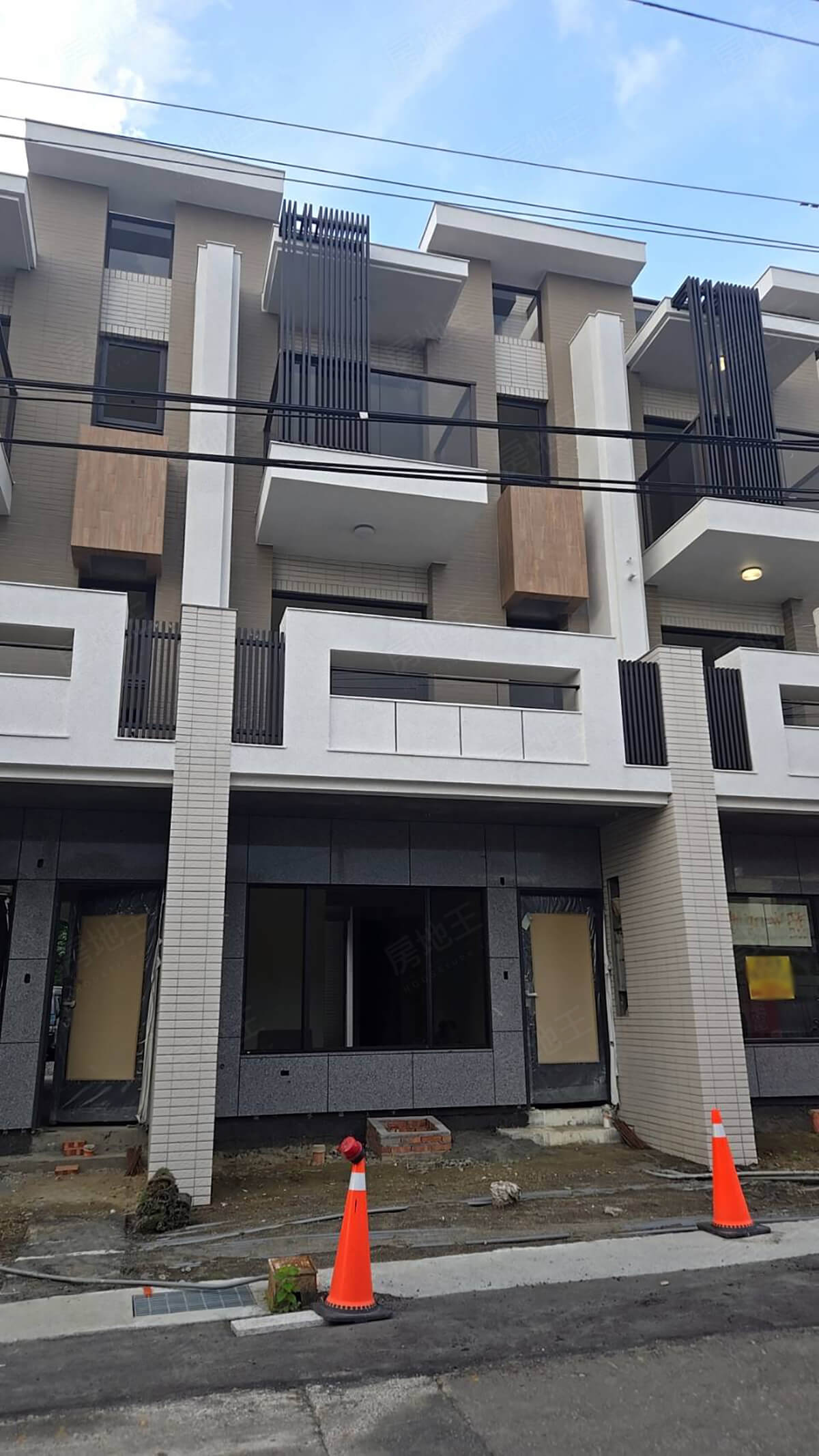 台中新成屋 台中新成屋